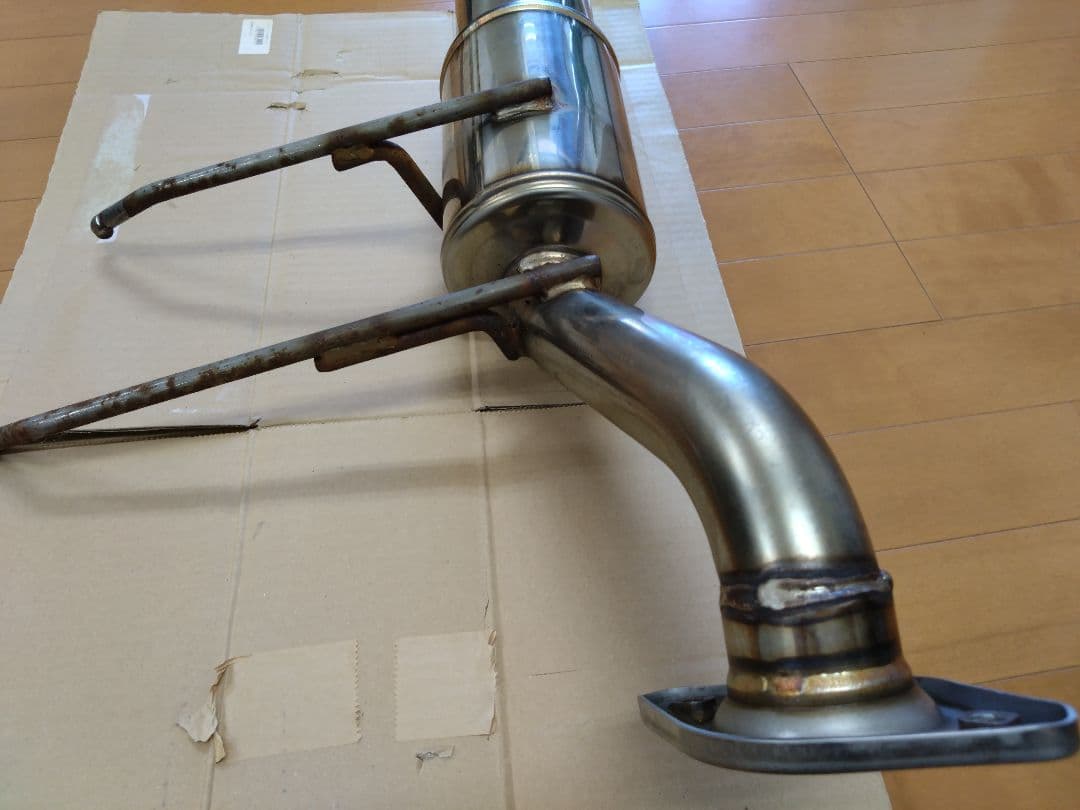 ndロードスター　ウルトラソニックマフラー