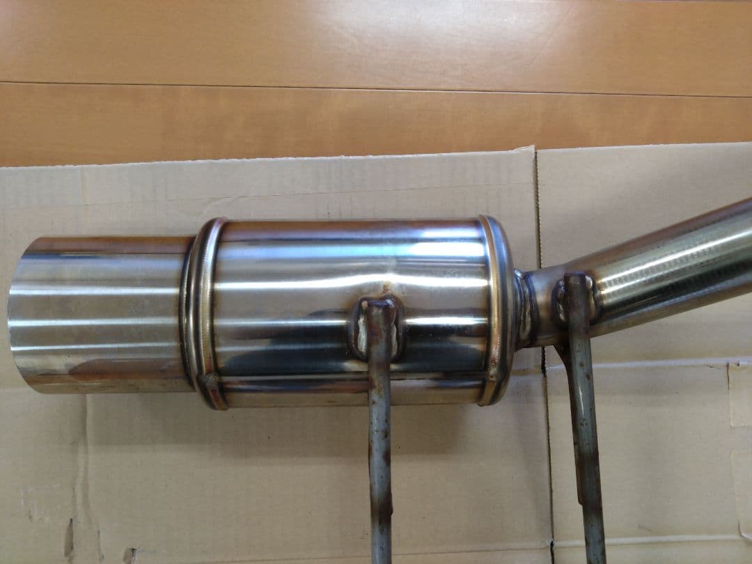 ndロードスター　ウルトラソニックマフラー