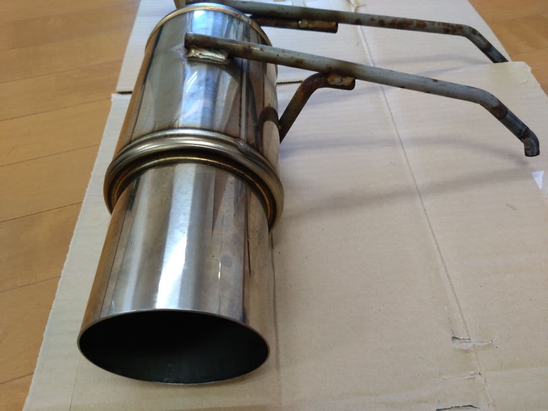 ndロードスター　ウルトラソニックマフラー