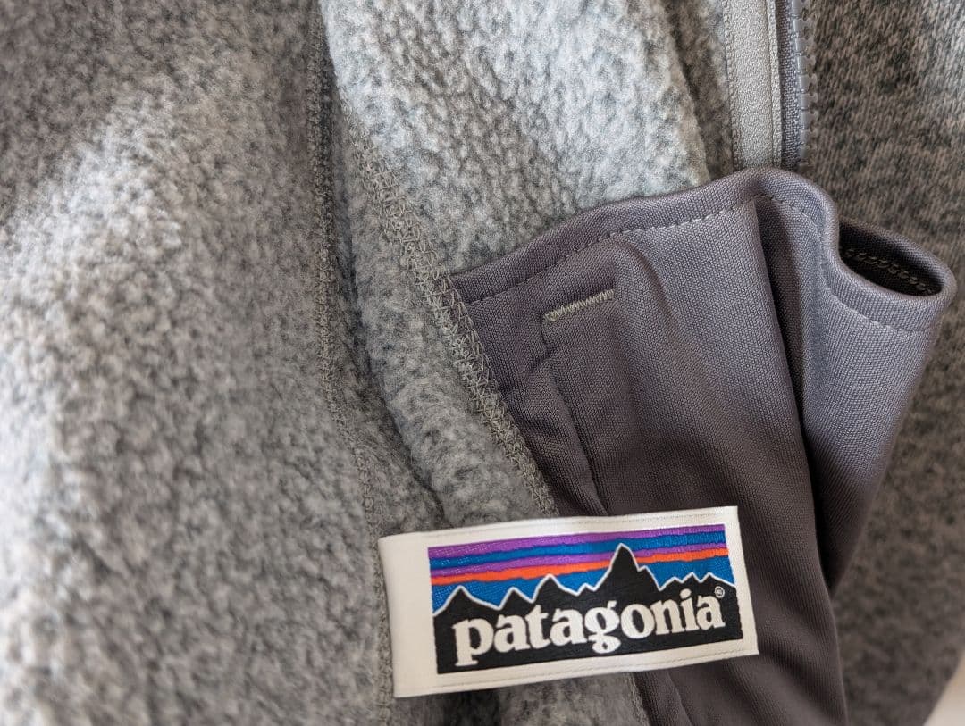 Patagonia キッズジャケットXL新品未使用