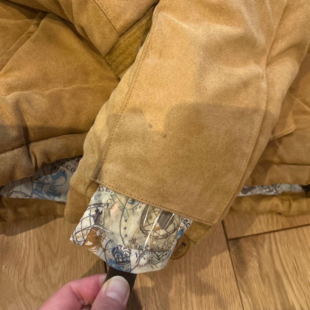 レアBURTON スノーウェア　ダウン　ユニセックスM