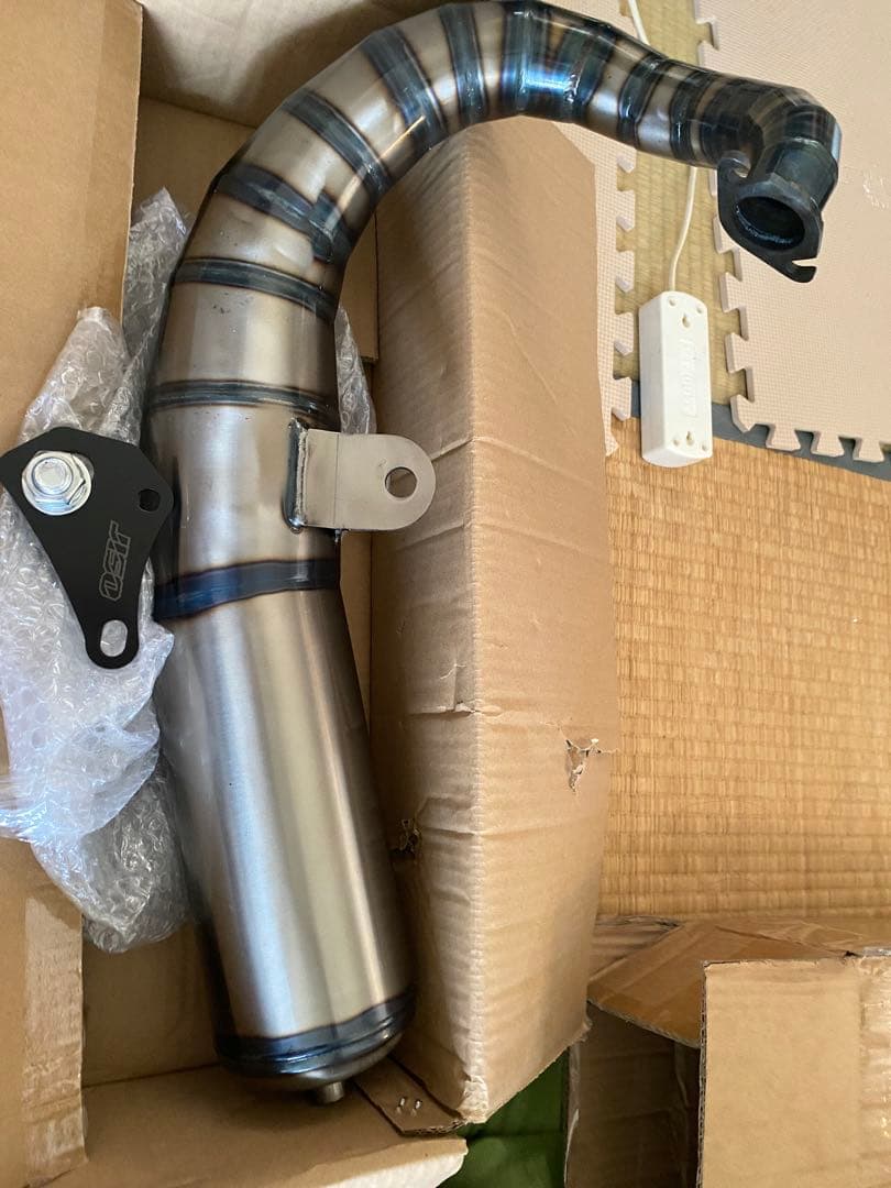 ホンダ AF18 AF24 AF27 、AF28用マフラーチャンバー