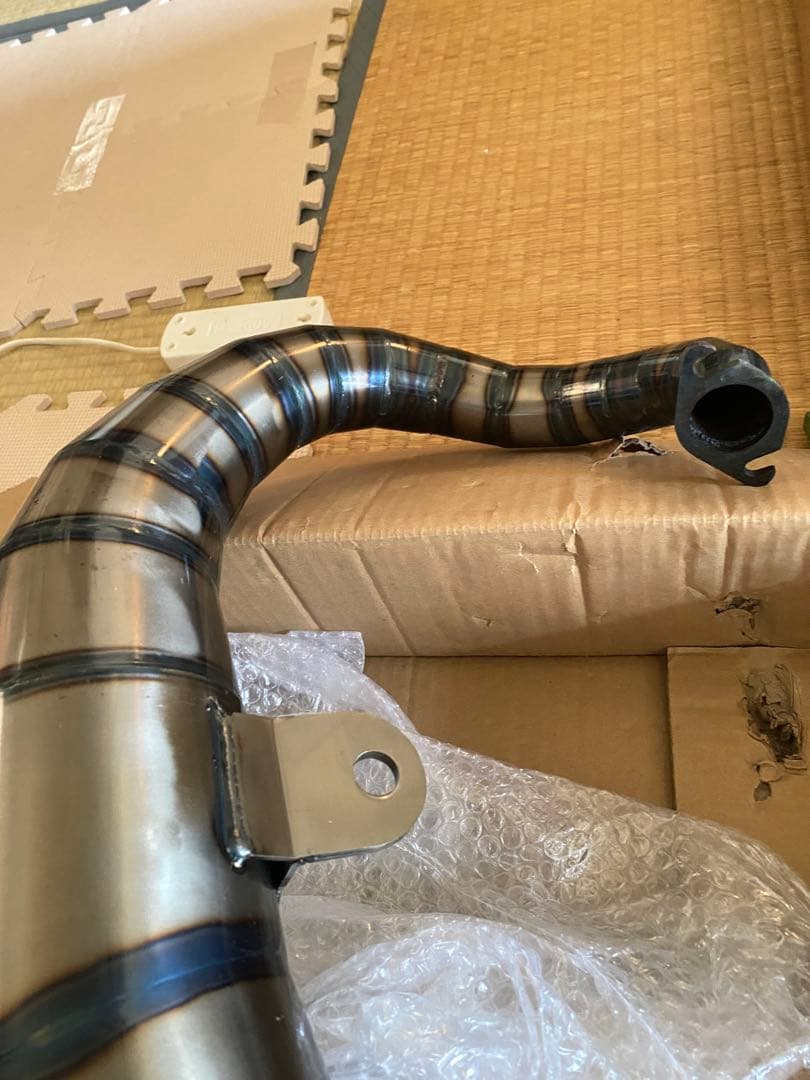 ホンダ AF18 AF24 AF27 、AF28用マフラーチャンバー