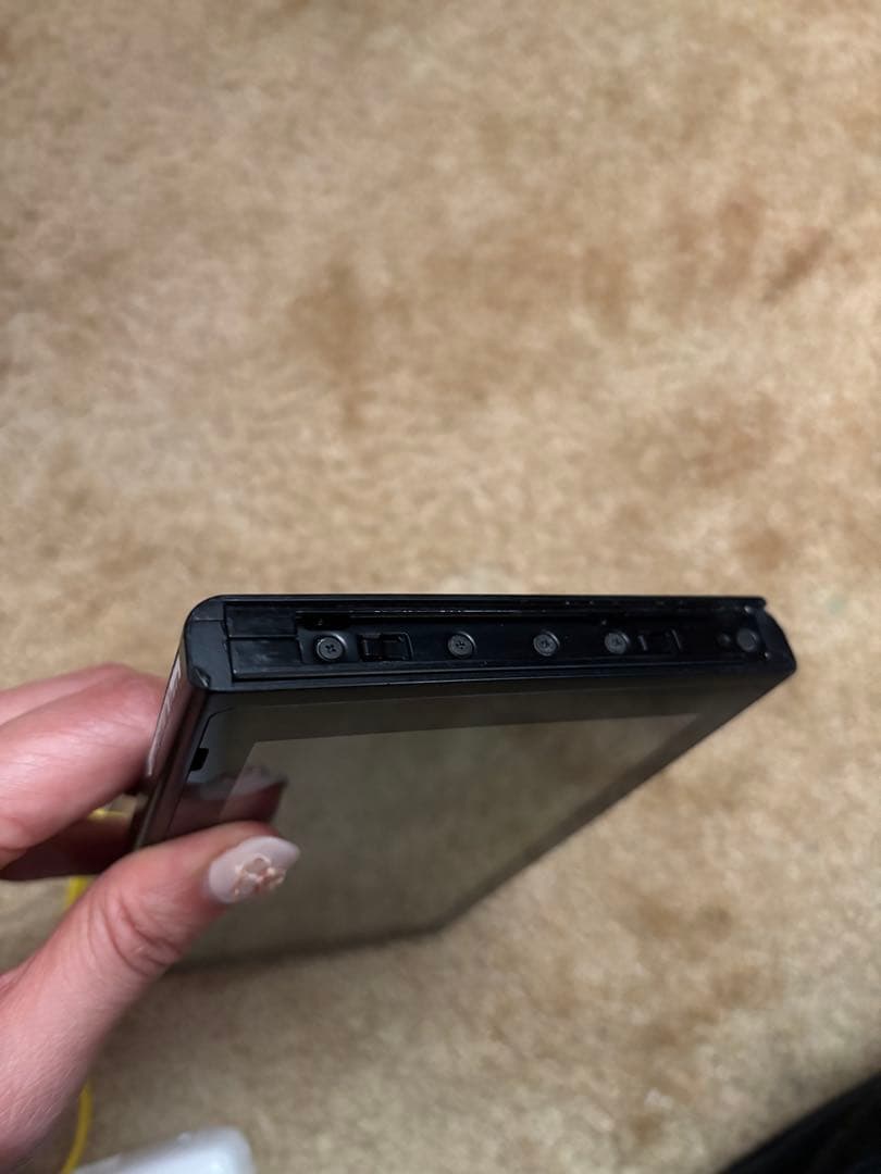 格安　ニンテンドースイッチ本体　Nintendo switch動作確認済み