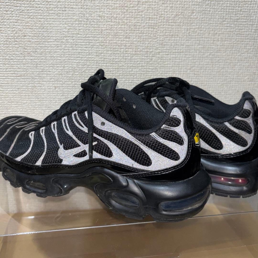 NIKE エアマックスプラス　24cm
