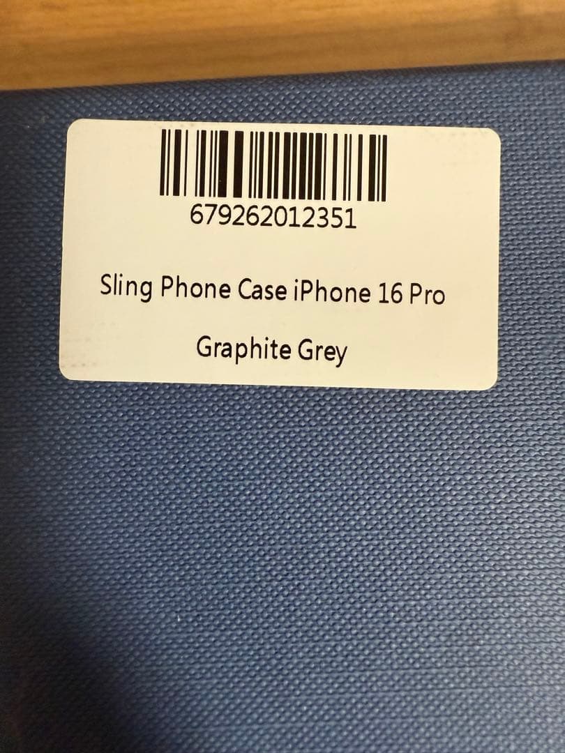 MAISONdeSABRÉ iPhone16プロ　ケース　ストラップあり