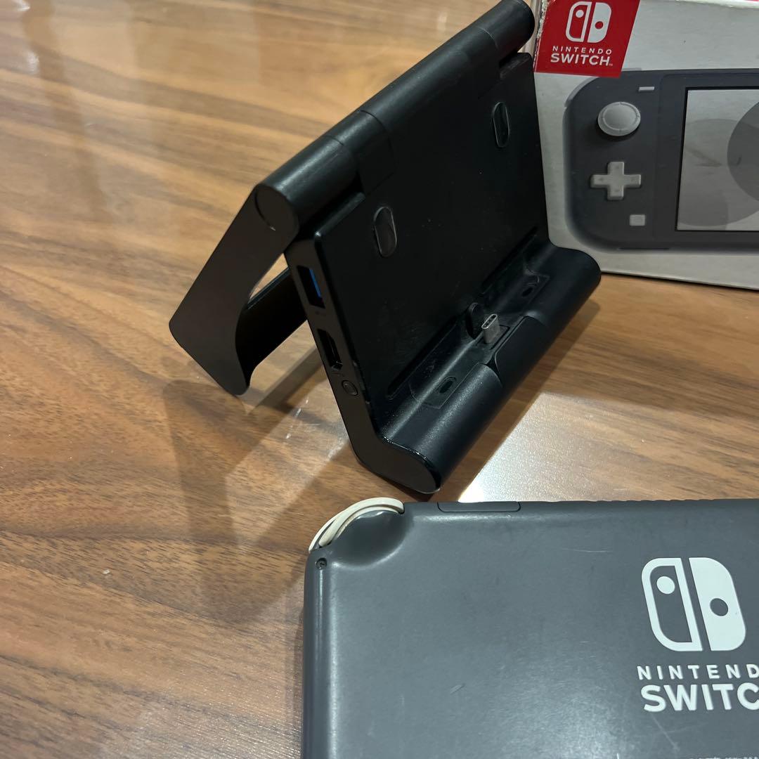 Nintendo Switch Lite グレー 本体　スタンド付