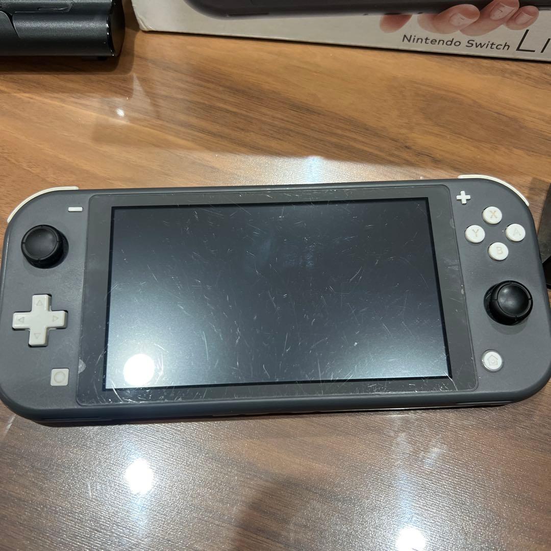 Nintendo Switch Lite グレー 本体　スタンド付
