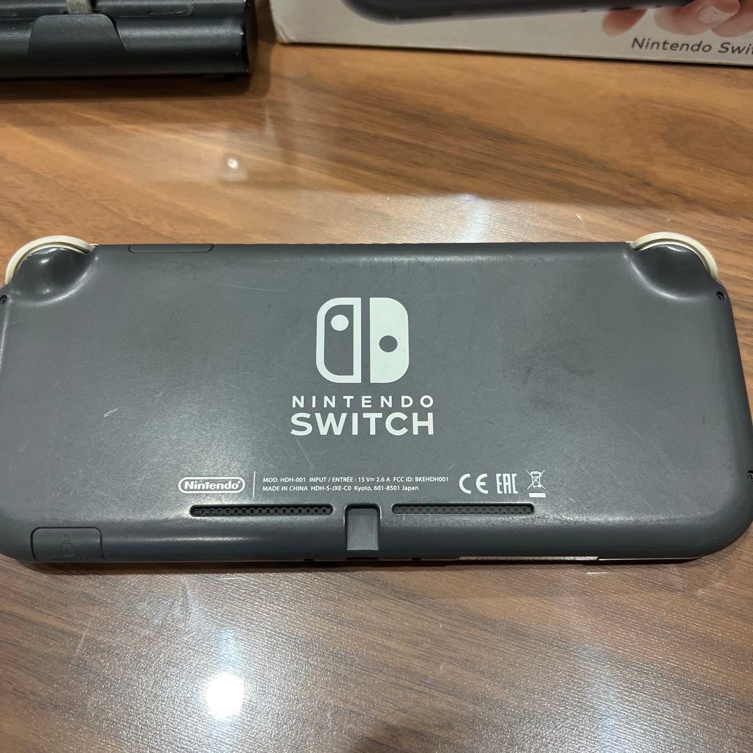 Nintendo Switch Lite グレー 本体　スタンド付