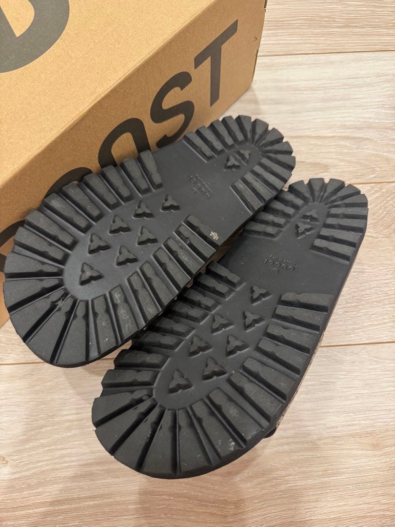 GUCCI スライドサンダル　タイガー