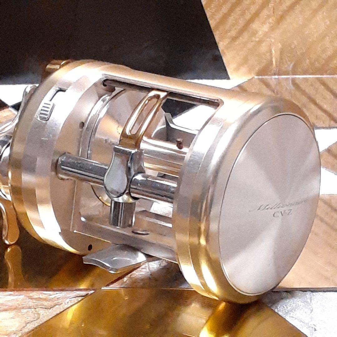 ダイワミリオネア CV-Z 300F ベイトリール タイラバ 船用 極美品