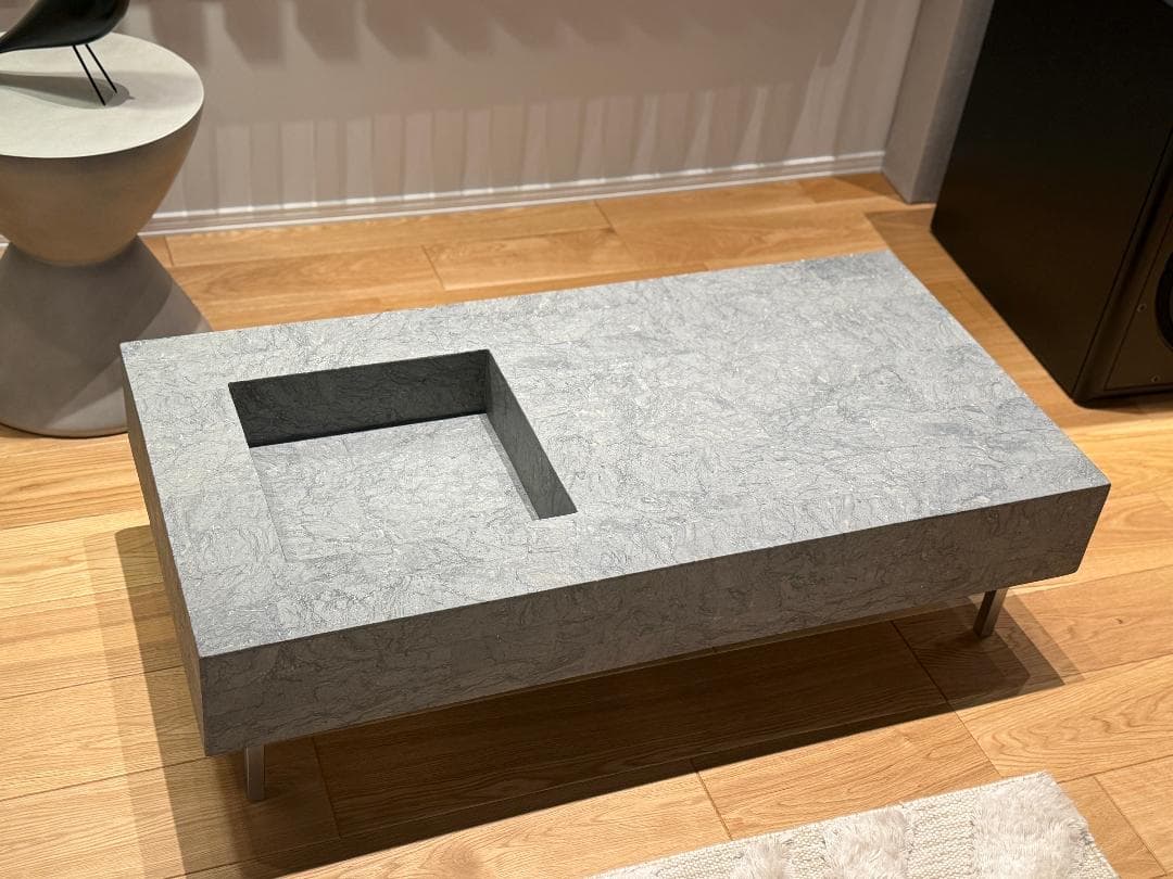 FLYMEe Noir / フライミーノワール センターテーブル