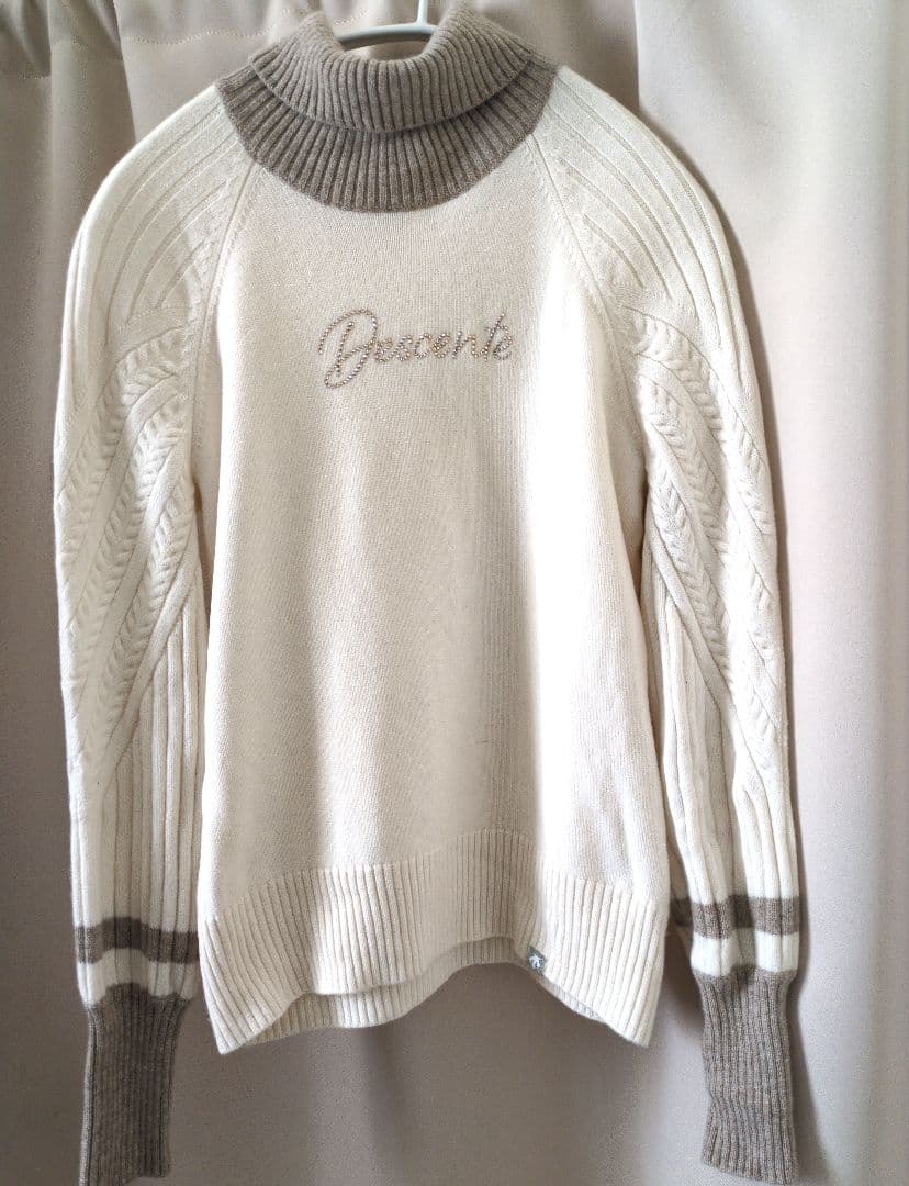 DESCENTE GOLFLuxeスワロフスキーセットアップデサントゴルフニット