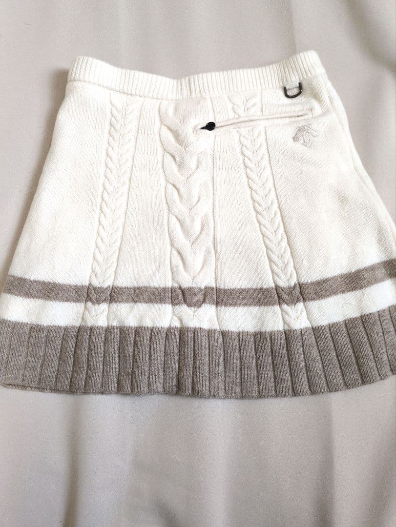 DESCENTE GOLFLuxeスワロフスキーセットアップデサントゴルフニット