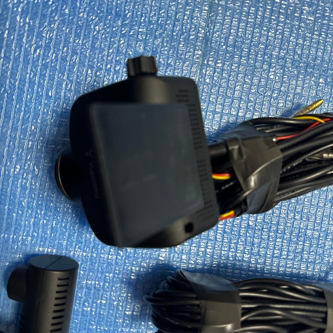 Yupiteru marumie Q-32R 360°ドライブレコーダー