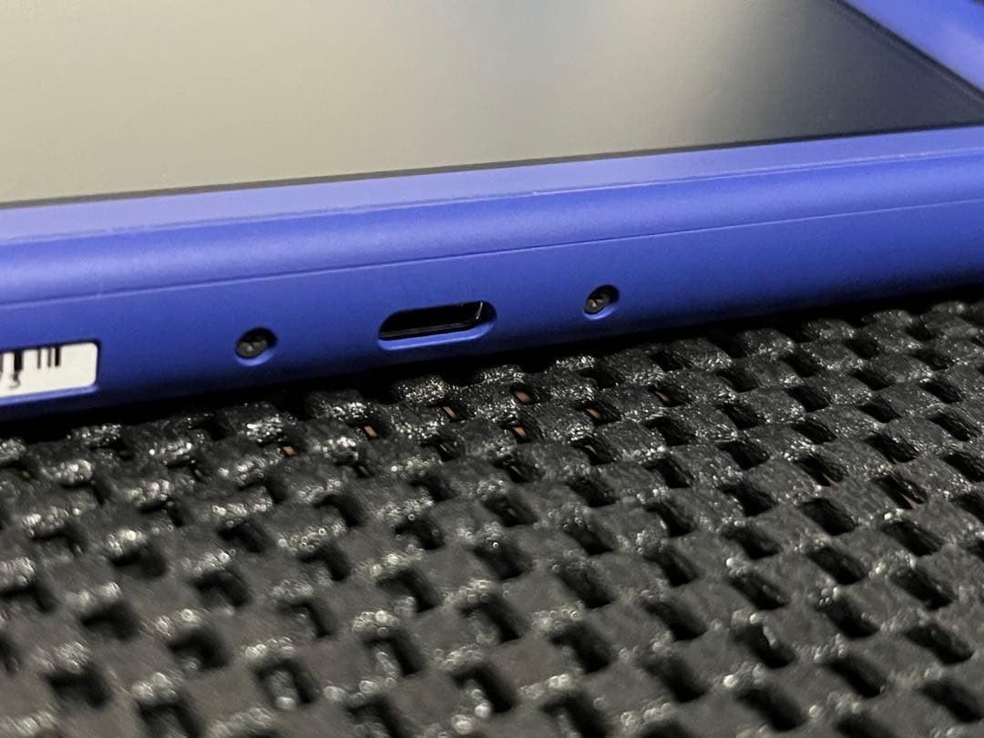 Nintendo Switch Lite blue とSDカード128MB