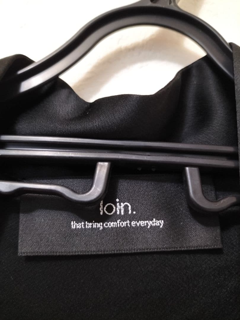 【最終値下げ】loin 井川遥　36ブラックオールインワン レディース