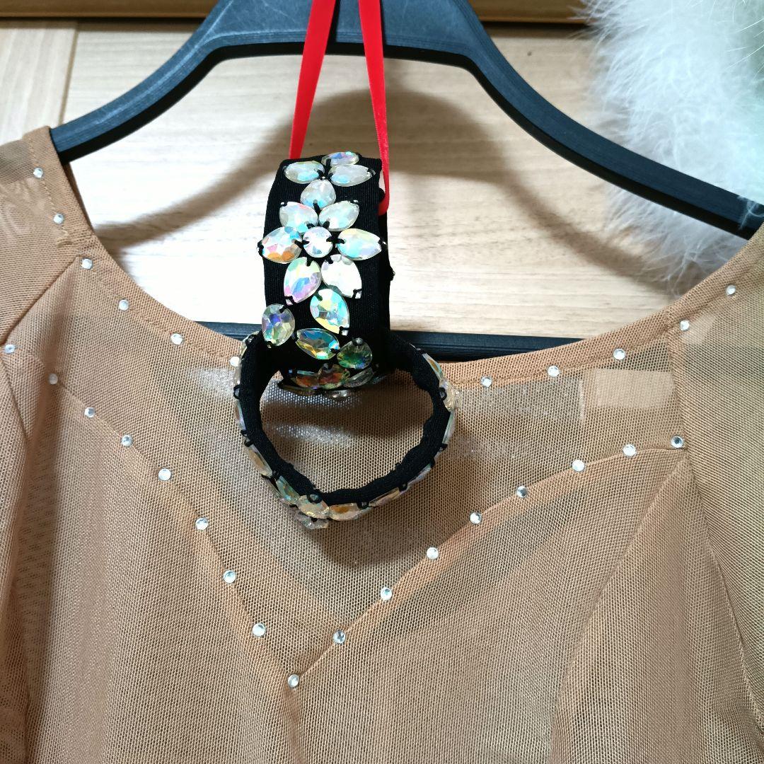 サクラハピコ様おまとめ　羽アクセサリー２点と他にも２点