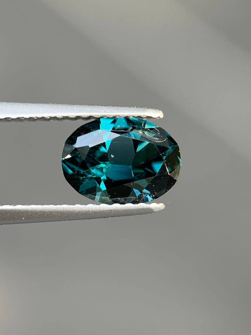 ブルースピネルルース1.3ct天然石,宝石NeonBlue Spinel