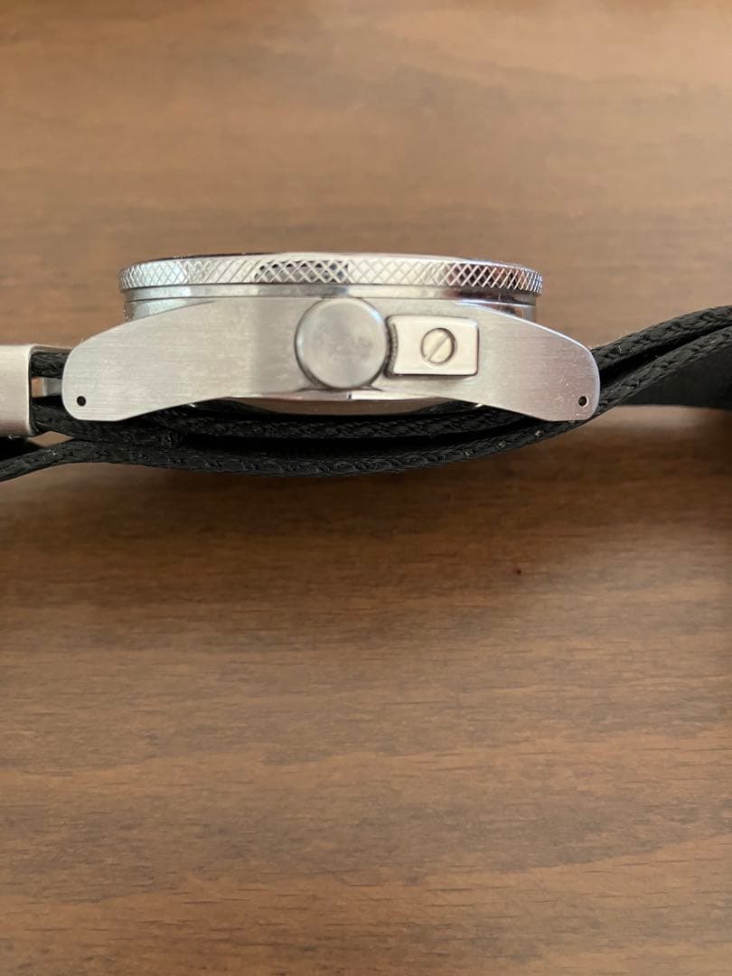 生産終了【美品ベルト未使用】オリエントORIENTレトロフューチャーカメラ復刻