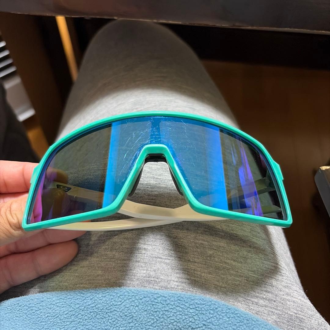 オークリー　スートロ　サングラス