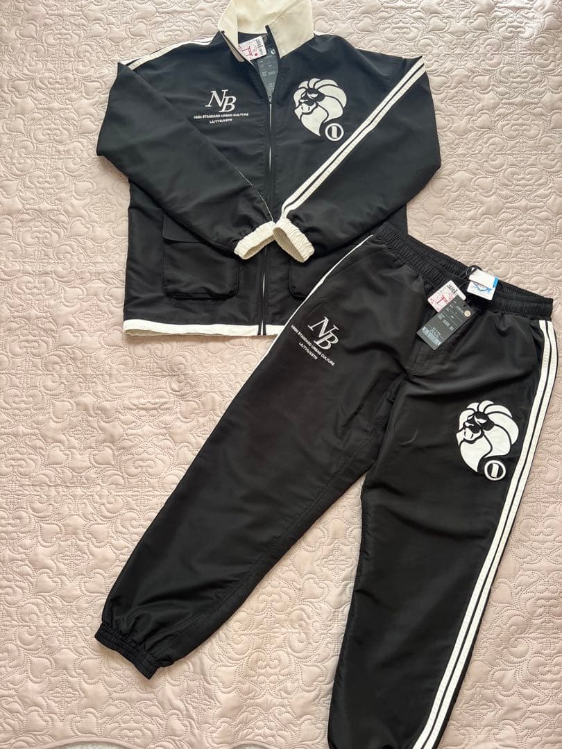 新品タグ付きNESTA BRAND撥水ジャケットパンツセットアップ Lサイズ