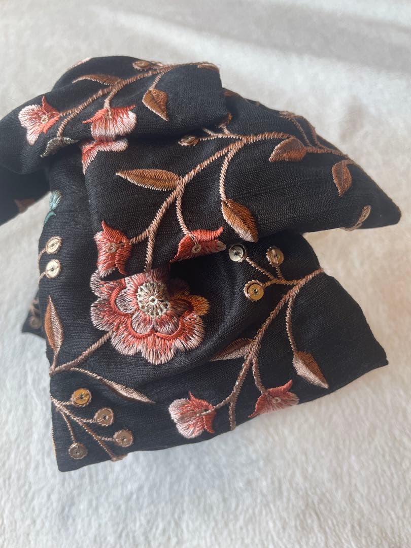 【そらまる】yuminique 刺繍柄ヘッドドレス