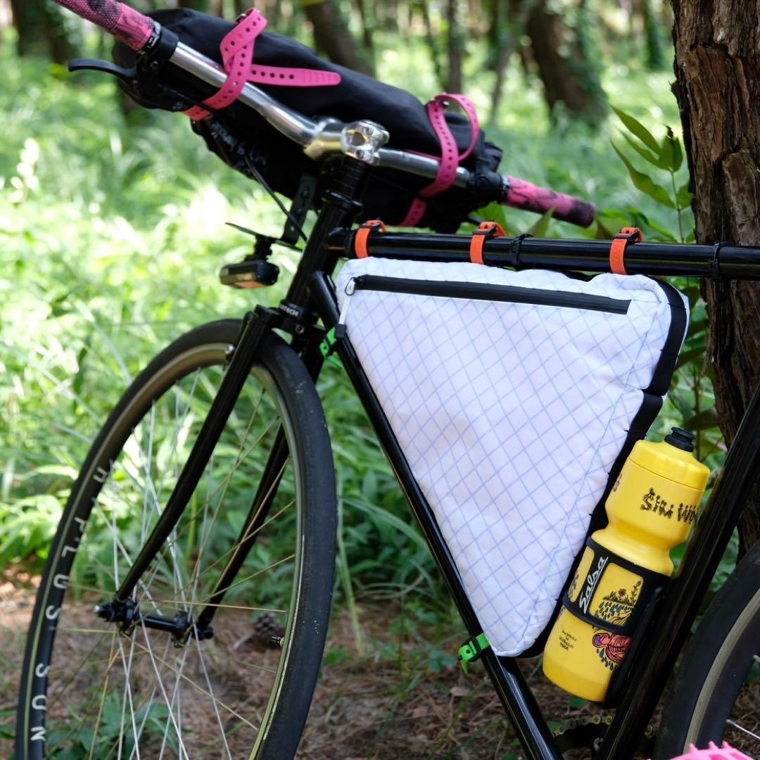 ULハンドメイドフレームバッグepx200①