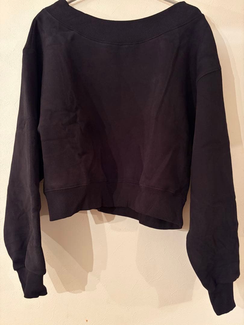 ブラック オフショルダー スウェット セット