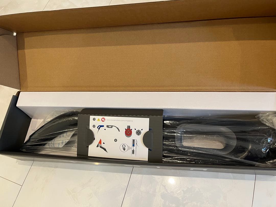 【箱付き】テスラTESLA チャデモ 充電アダプター　取説付き