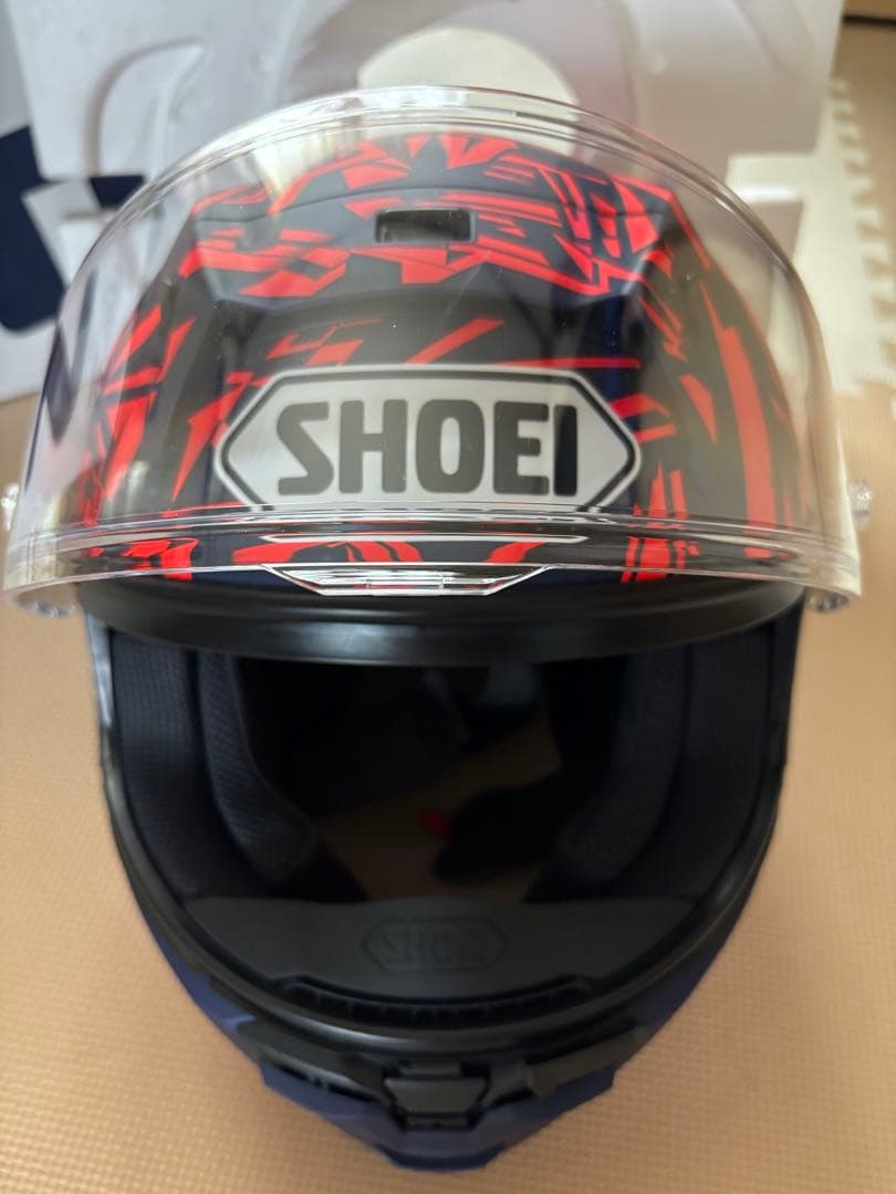 SHOEIヘルメットのフラッグシップモデル
