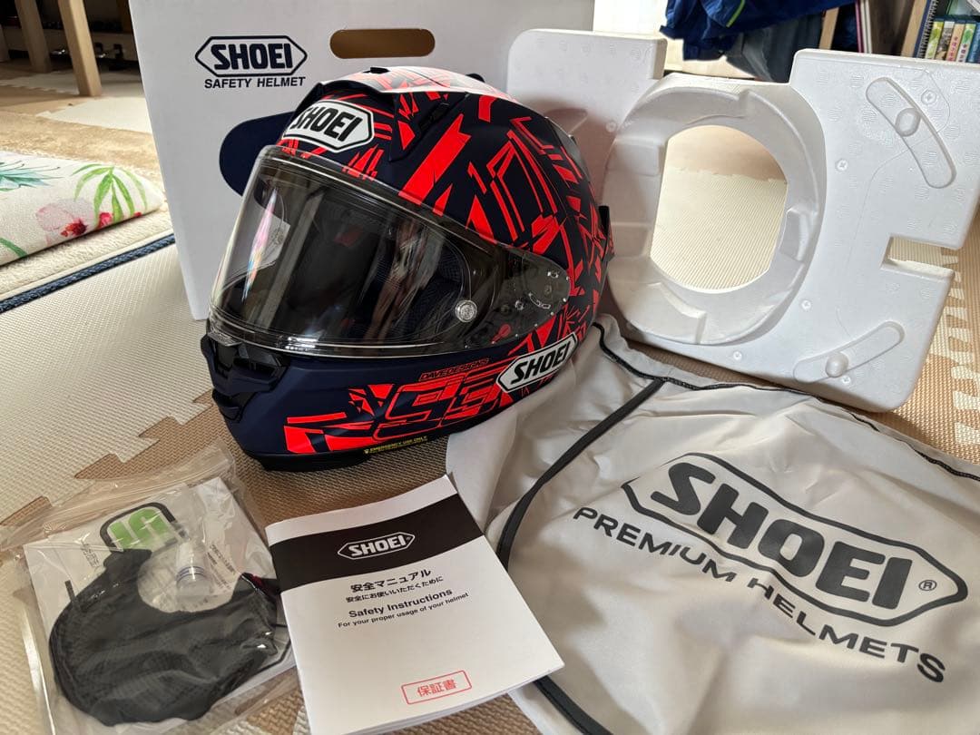 SHOEIヘルメットのフラッグシップモデル