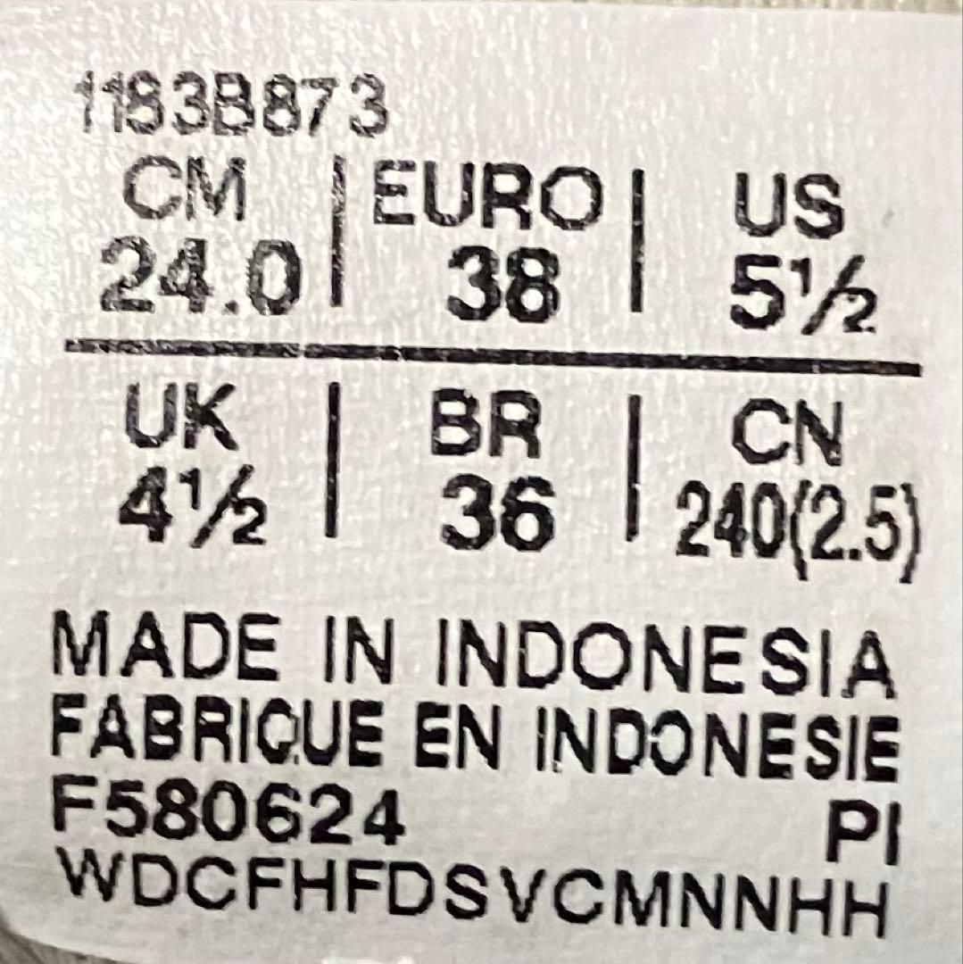 Onitsuka Tiger Delecity デレシティ　ホワイト24.0cm