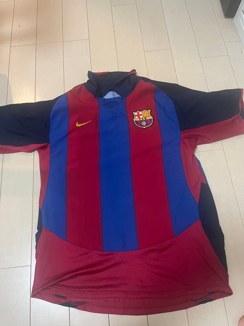 Nike FC Barcelona シャツ 赤・青・黒