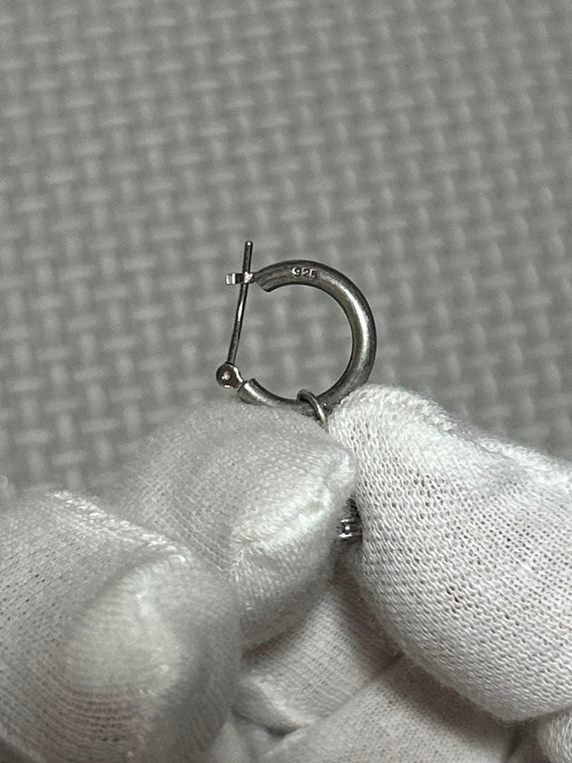 ジャスティンデイビス Justin Davis王冠 クラウンピアス