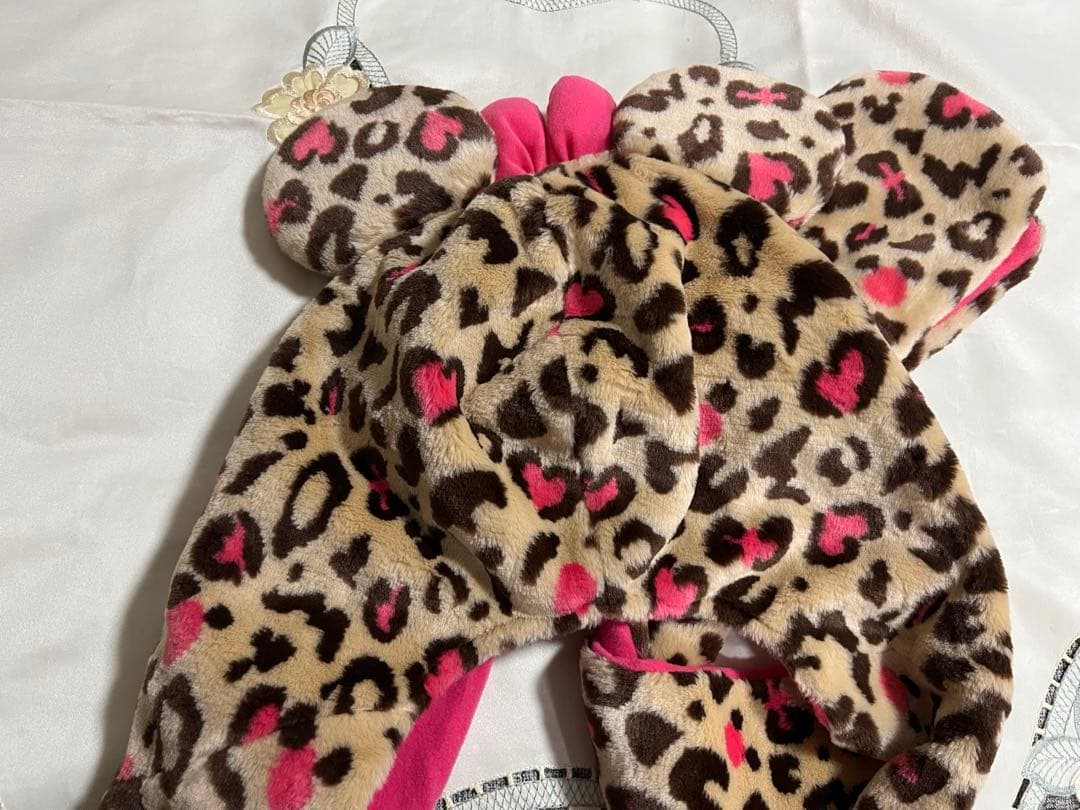 ディズニー　マフラーキャップ　ミニー　ヒョウ柄