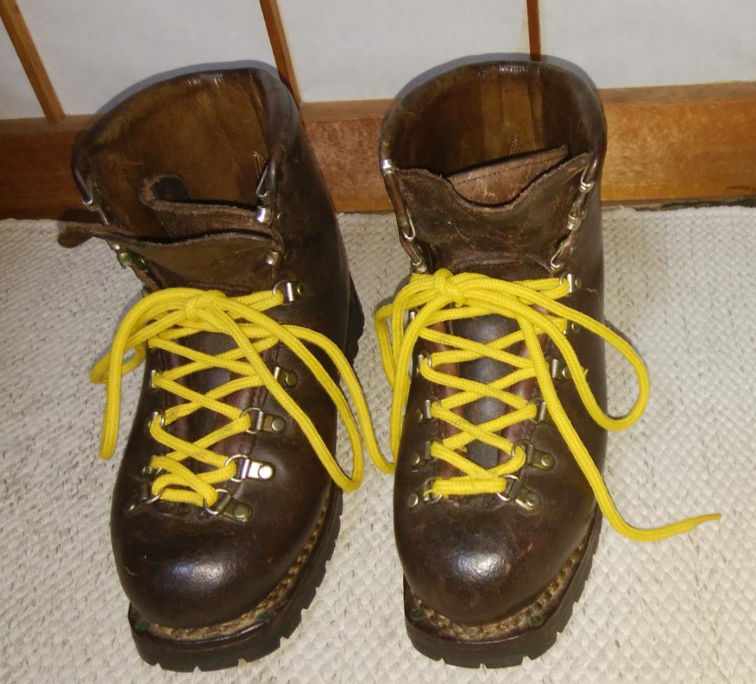 ドロミテ製本革スキー兼用靴　春スキーツアーに最適（ビンテージ品）