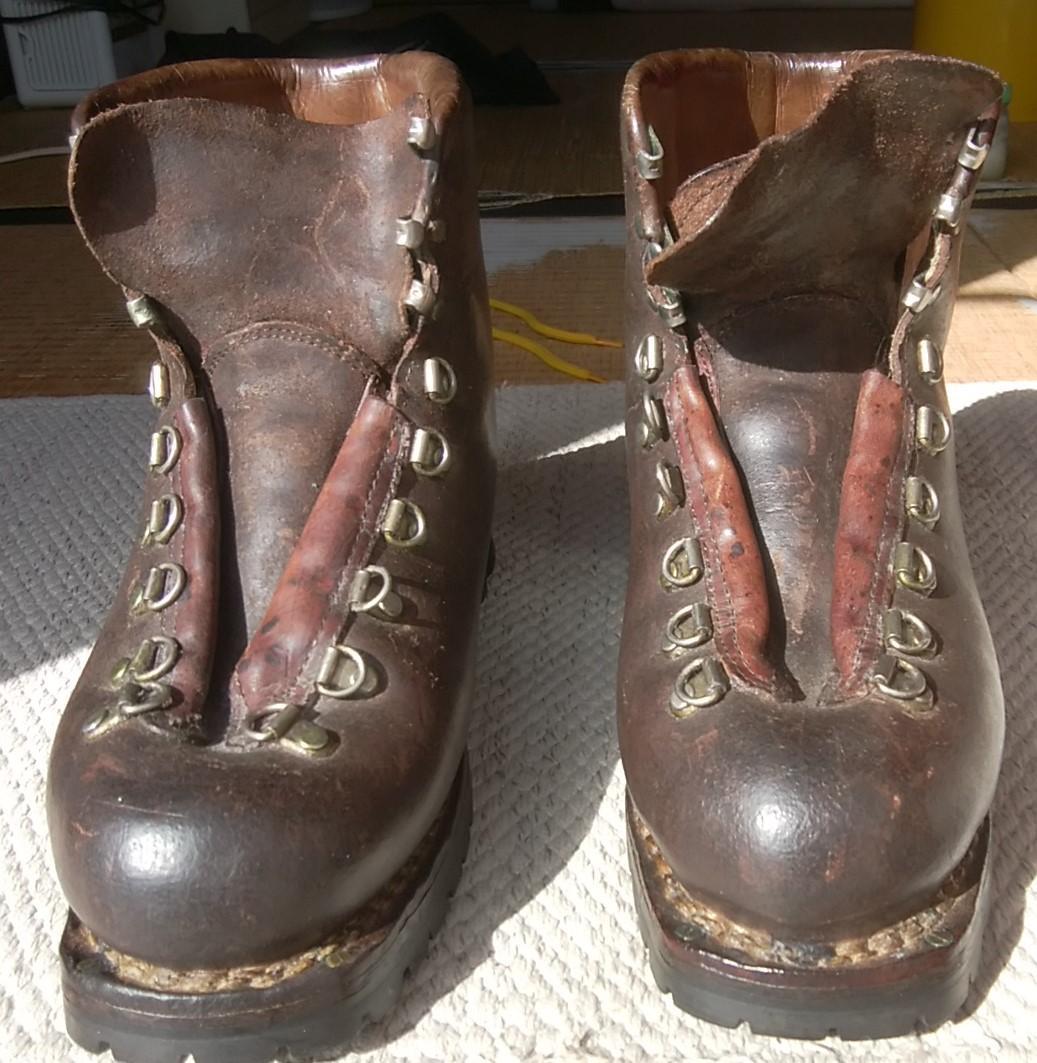 ドロミテ製本革スキー兼用靴　春スキーツアーに最適（ビンテージ品）