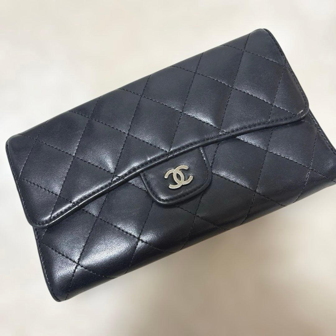 CHANEL シャネル 三つ折り長財布 マトラッセ ラムスキン ブラック