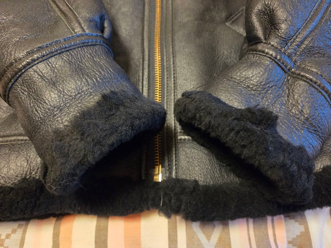 AVIREX B-3 42 フライトジャケット USA製　ムートン