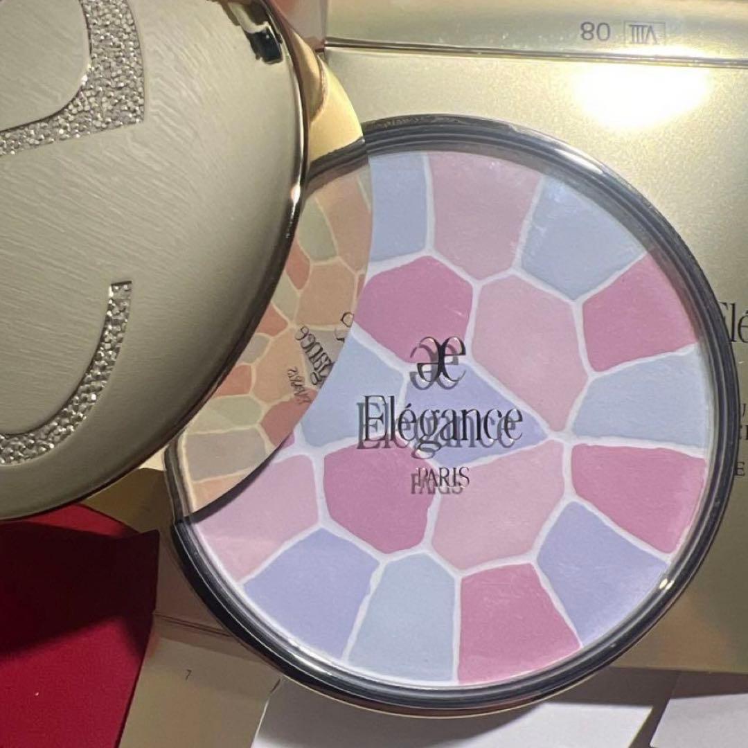 Eleganceプレストパウダー VIII フェースパウダー27g箱付き