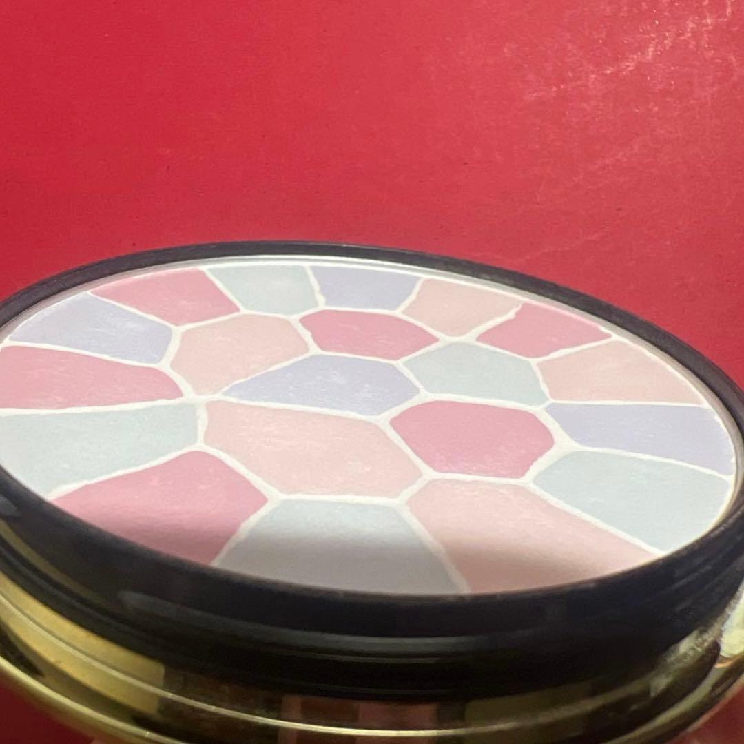 Eleganceプレストパウダー VIII フェースパウダー27g箱付き