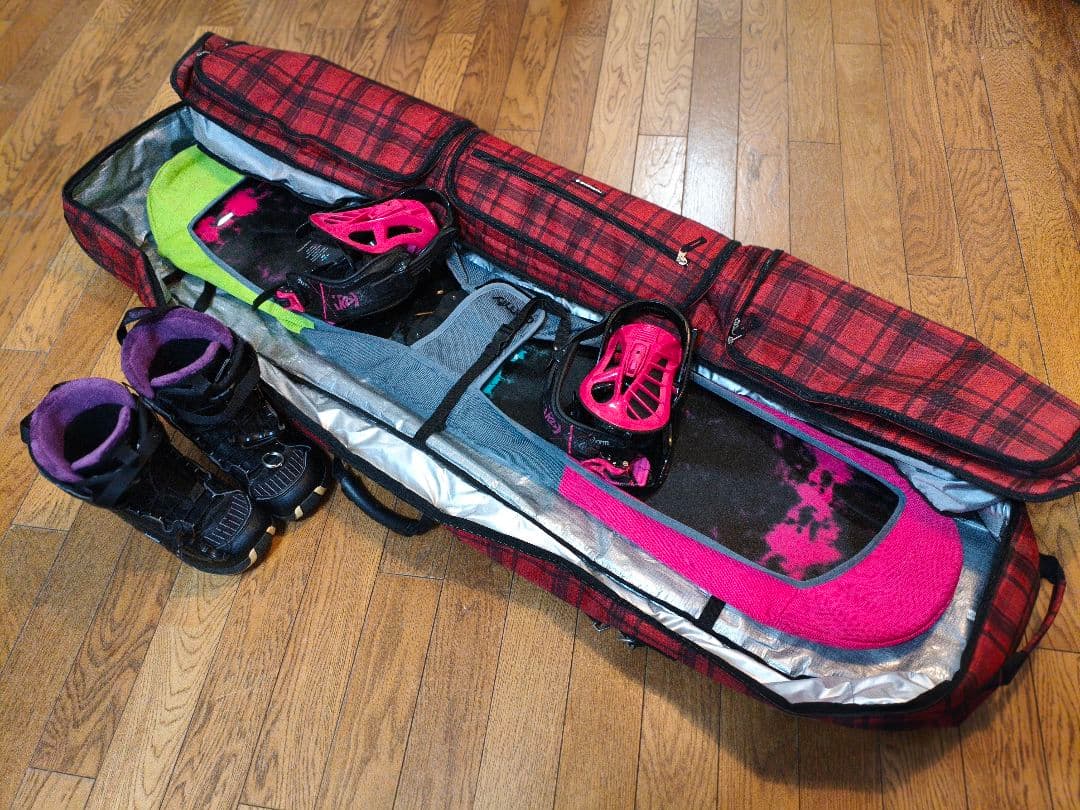 スノーボードとブーツ　一式スノボセット★バックおまけ