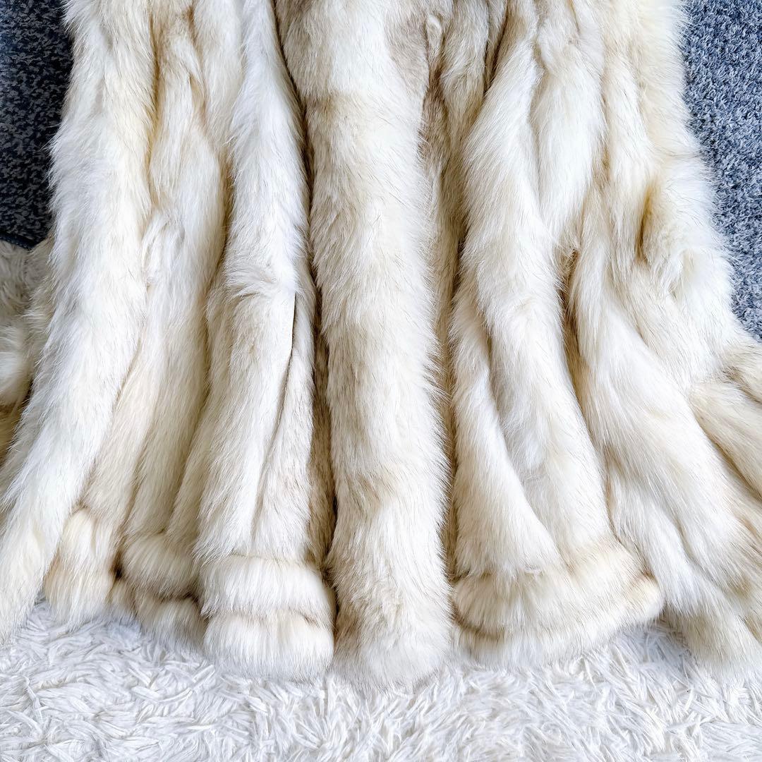 銀タグ サガフォックス リアルファー コート　シルバーフォックス　毛皮　9号