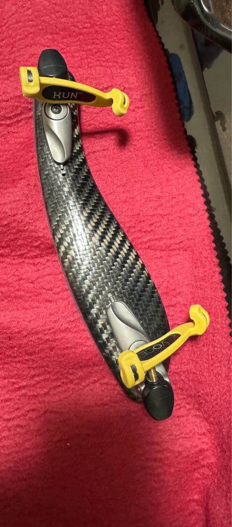 希少⚠️生産終了品　バイオリン4/4 肩当て　クン　ボーチェ　KUN VOCE