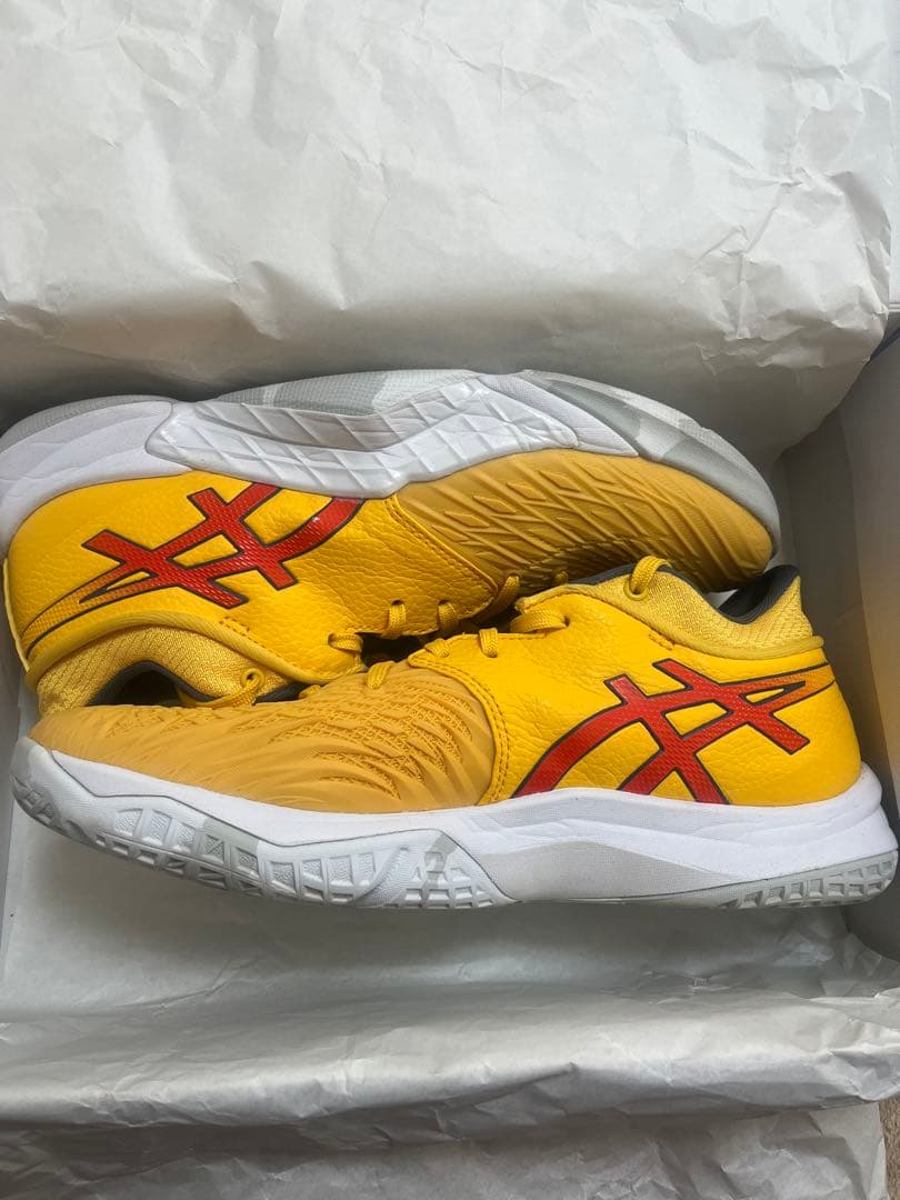 アシックス　アンプレアルスLow 26.5cm