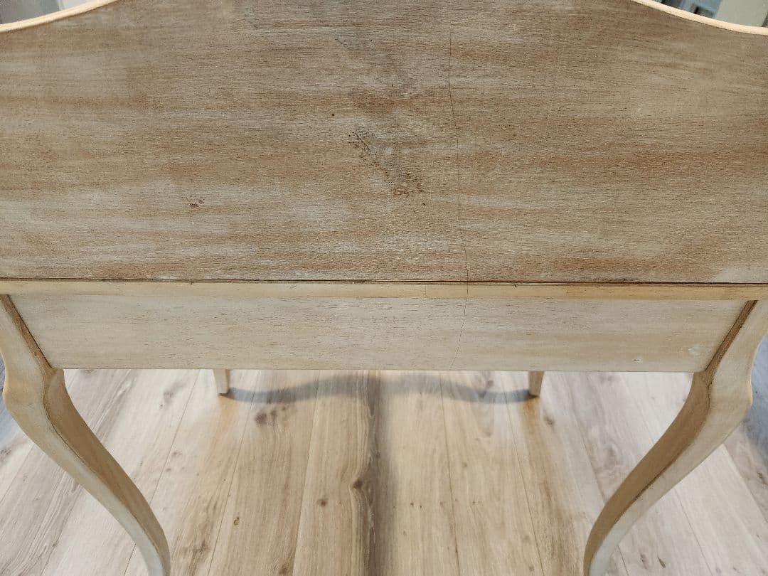 アンティーク調　木製デスク 3引き出し付き　シャビーシック