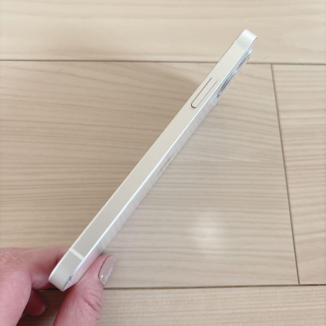 iPhone12 128GB ホワイト SIMフリー バッテリー82%