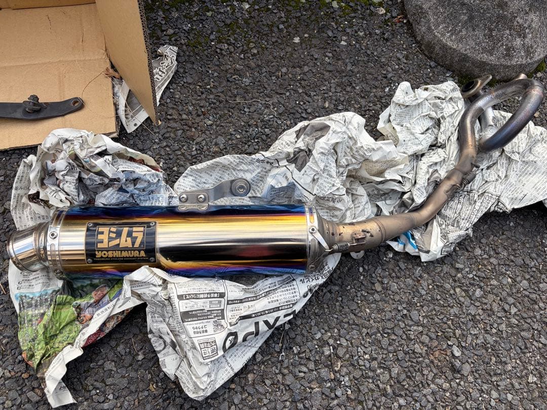 PCX JK05 ヨシムラ　マフラー　magnum105