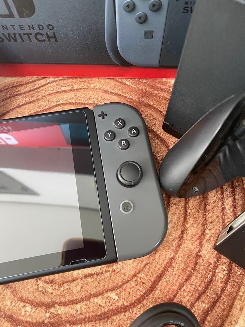Nintendo Switch ニンテンドースイッチ本体　グレー②